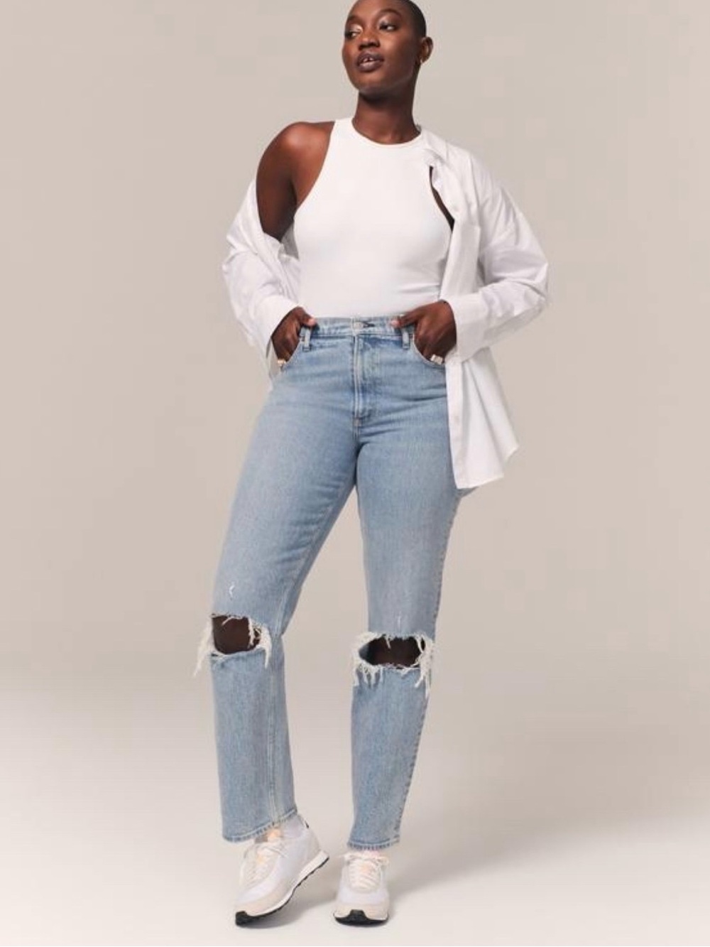 Abercrombie & Fitch Plus Size The 90s Relaxed Jean High Rise Light Size 18
